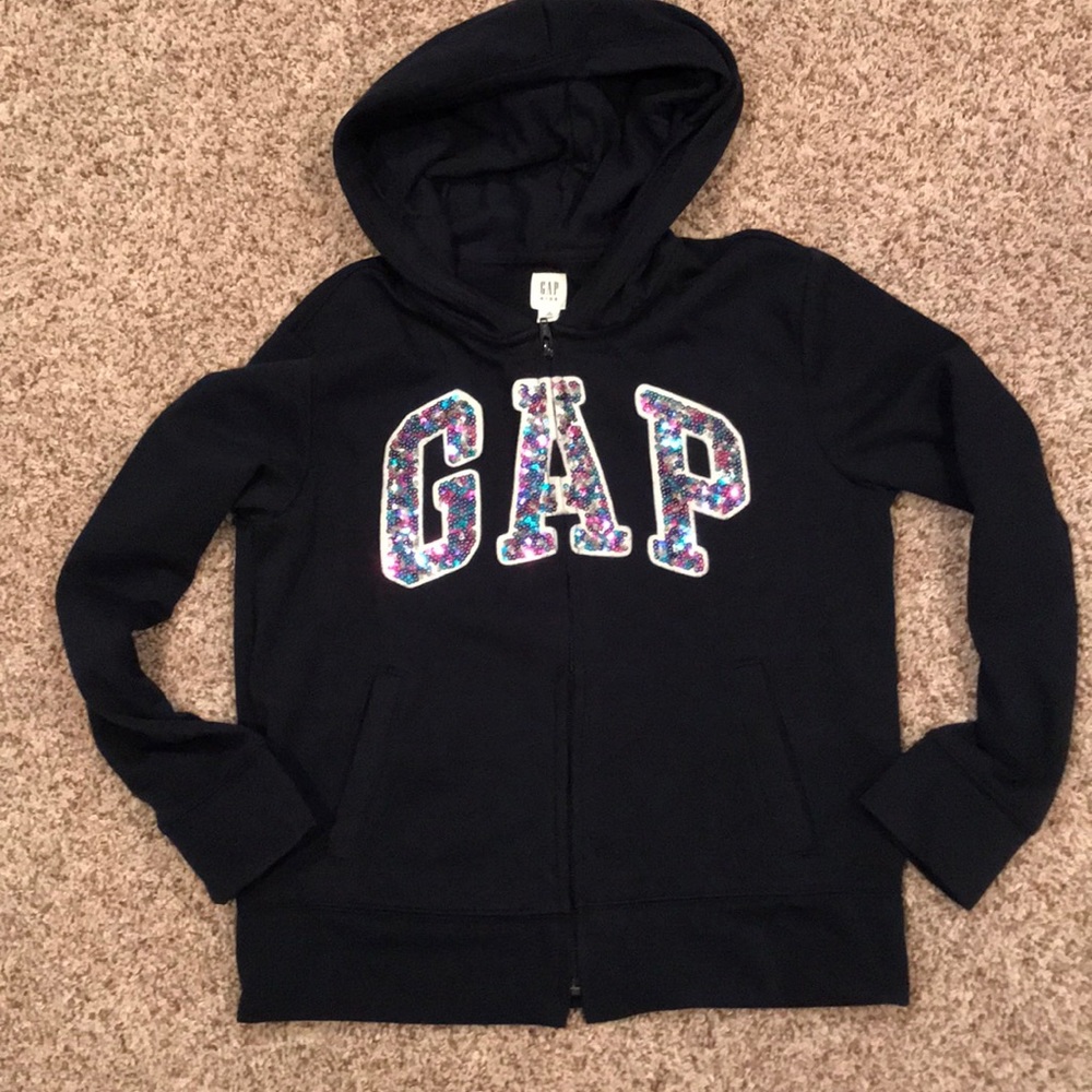 GAP sweatshirt